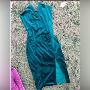 Green dress. Sizes small